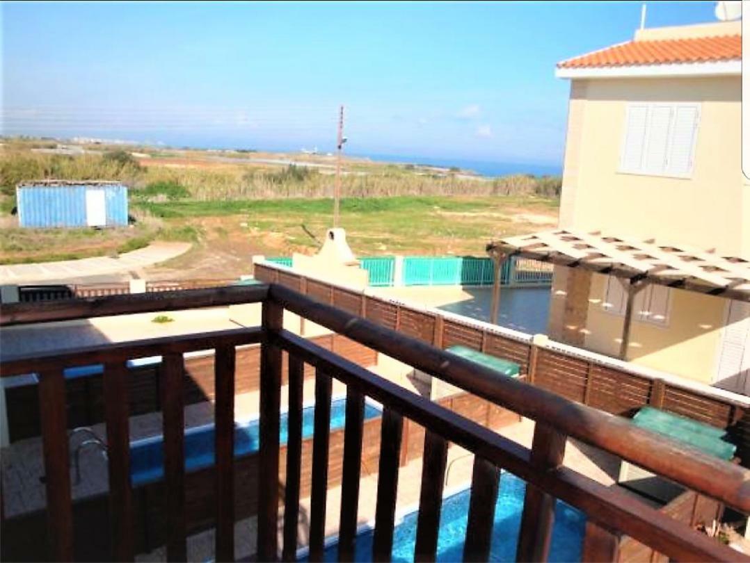 Villa Jade Паралимни Экстерьер фото